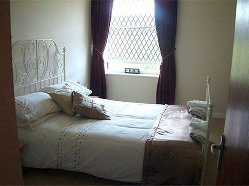 Hotel The Royal Oak Lydney Exterior foto
